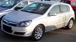 3rd-gen Opel Astra 5-door