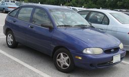 1997 Ford Aspire 5-door