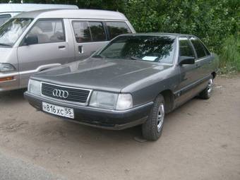 1986 Audi 100 Photos