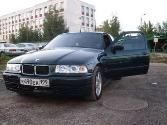 1995 BMW 3-Series Photos