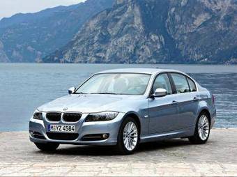 2010 BMW 3-Series Images
