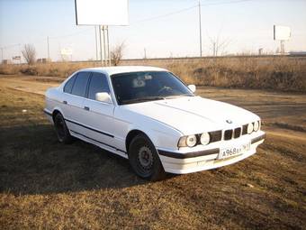 1990 BMW 5-Series Images