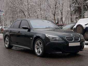 2005 BMW 5-Series Images