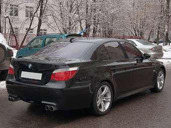 2005 BMW 5-Series Photos