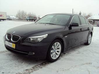 2010 BMW 5-Series Pictures
