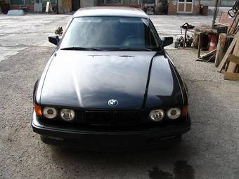 1992 BMW 7-Series Pictures