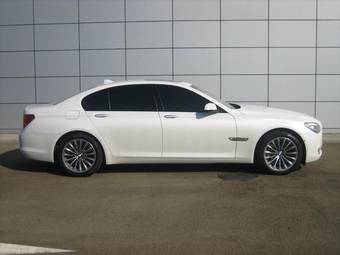 2010 BMW 7-Series Pictures