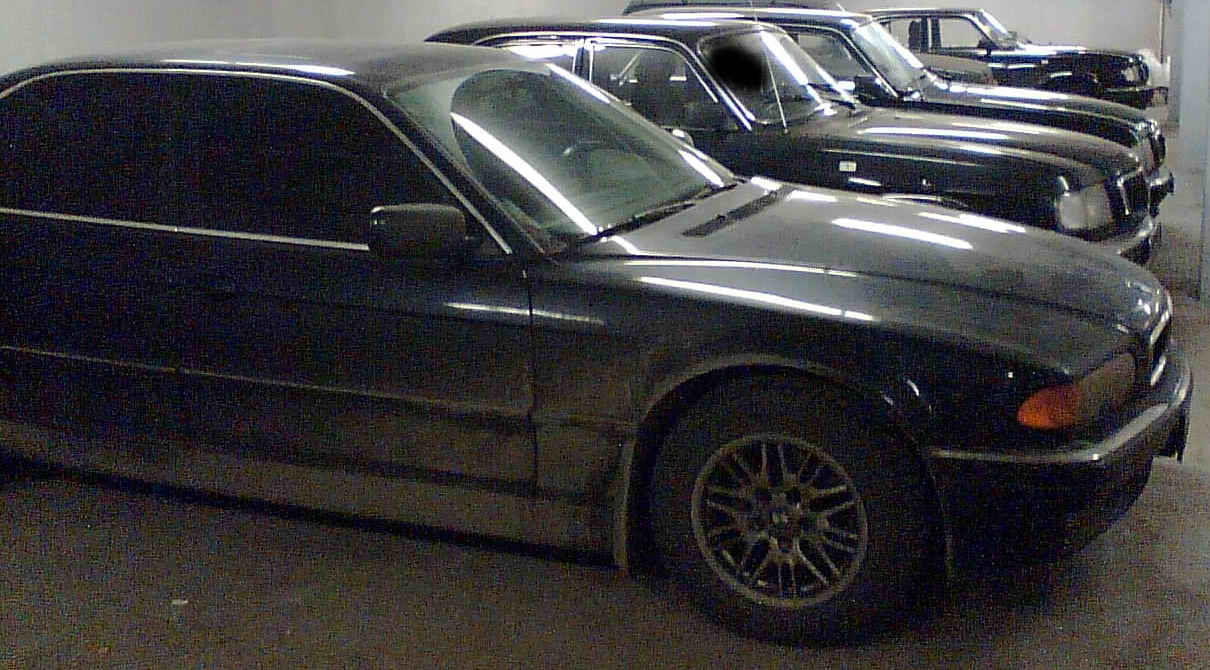 1999 BMW 728I
