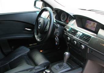 2005 BMW M5 Pics