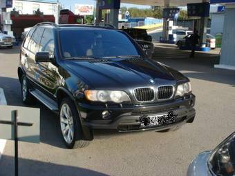 2000 BMW X5 Photos