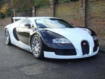 2009 Bugatti Veyron Images