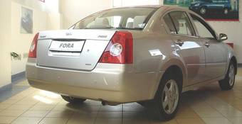 2008 Chery Fora A21 Images