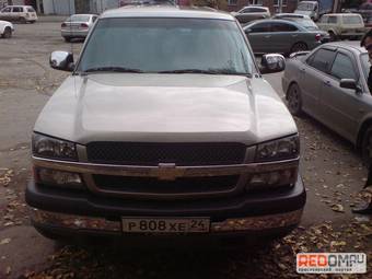 2003 Chevrolet Avalanche Pictures