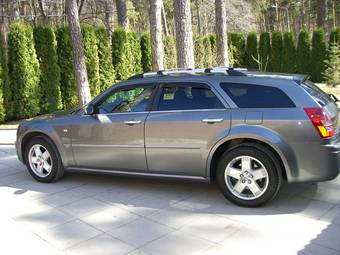 2008 Chrysler 300C Images