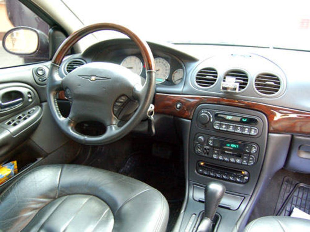 2003 Chrysler 300M