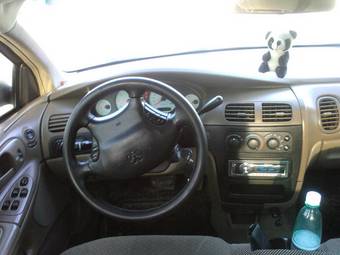 2001 Chrysler Intrepid Pictures