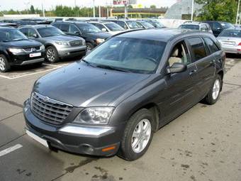 2004 Chrysler Pacifica Pictures