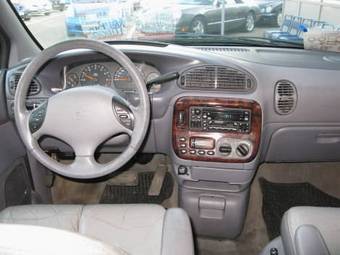 1997 Chrysler TOWN Country Pictures