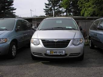 2006 Chrysler TOWN Country Pictures