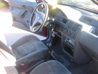 1991 Ford Escort Images