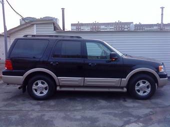 2005 Ford Expedition Photos