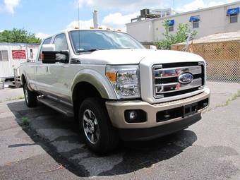 2011 Ford F350 Pictures