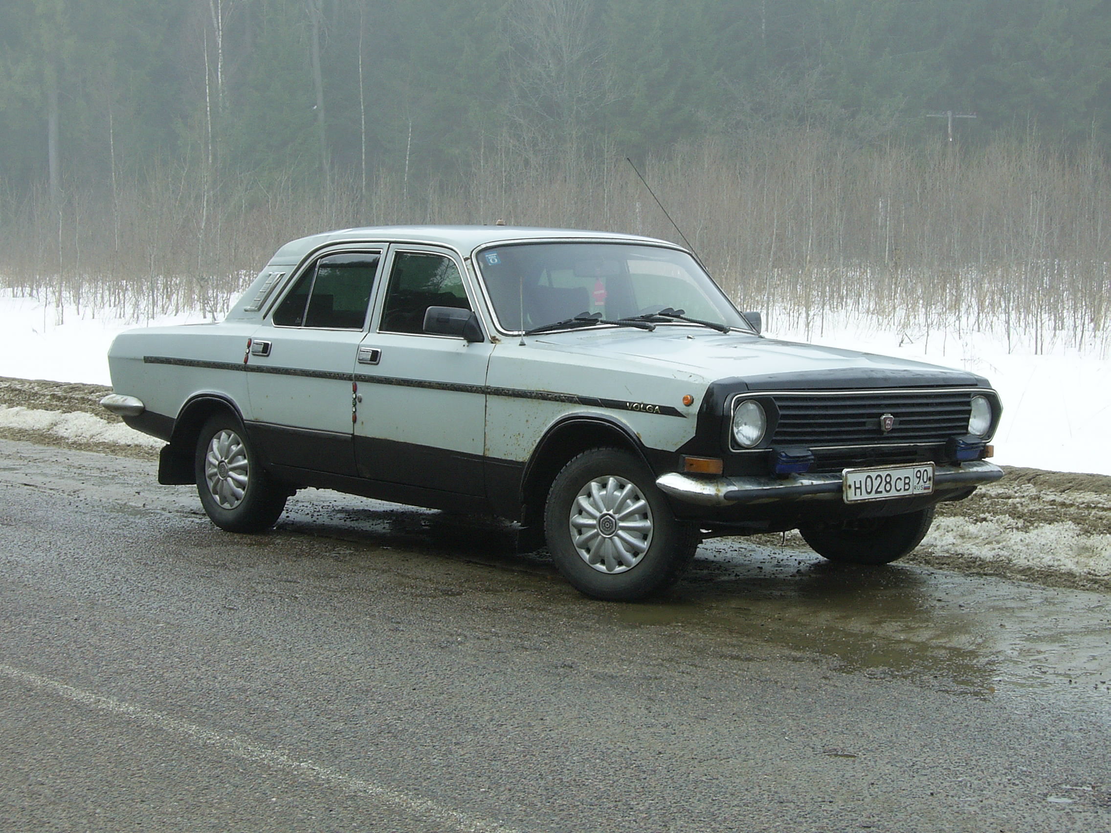 1989 GAZ 2410