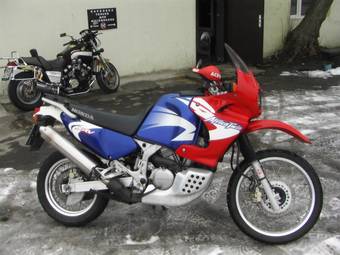 2000 Honda Africa TWIN Pictures