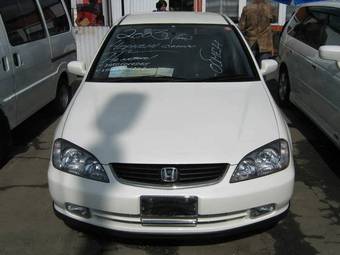 2003 Honda Avancier Images