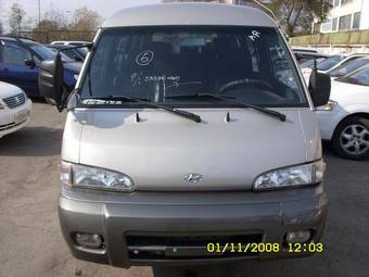 2003 Hyundai Grace Pics