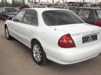 1999 Hyundai Sonata Images
