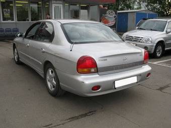 1999 Hyundai Sonata Photos