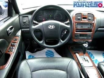 2001 Hyundai Sonata Photos