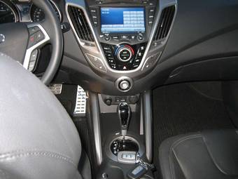 2012 Hyundai Veloster Pictures