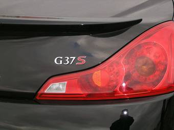 2009 Infiniti G37 Pictures