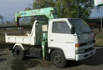 1993 Isuzu Tractor