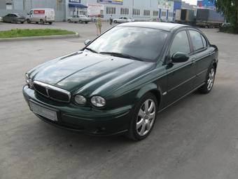 2005 Jaguar X-Type Photos