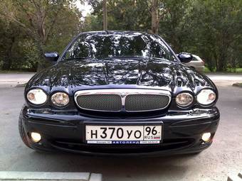 2009 Jaguar X-Type Pictures