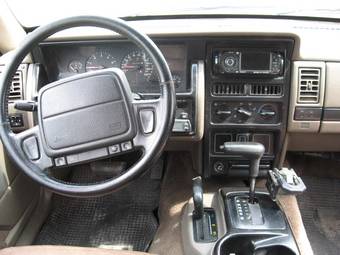 1993 Jeep Grand Cherokee Pictures
