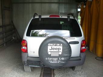 2003 Jeep Liberty Photos