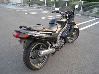 1991 Kawasaki ZZ-R Photos