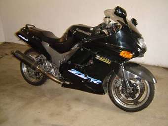 1996 Kawasaki ZZ-R Pictures