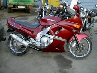 1991 Kawasaki ZZ-R400 Pictures