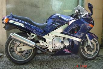 1996 Kawasaki ZZ-R400