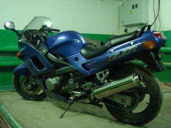 2003 Kawasaki ZZ-R400 Images