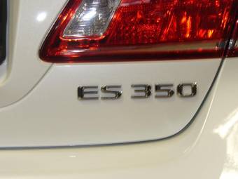 2011 Lexus ES350 Pictures