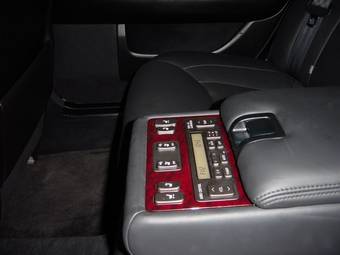 2001 Lexus LS430 Images