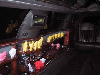 2006 Lincoln Town Car Images