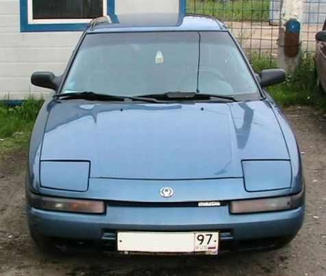 1990 Mazda 323