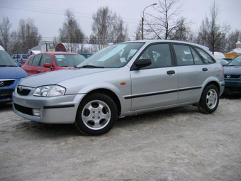 1999 Mazda 323F